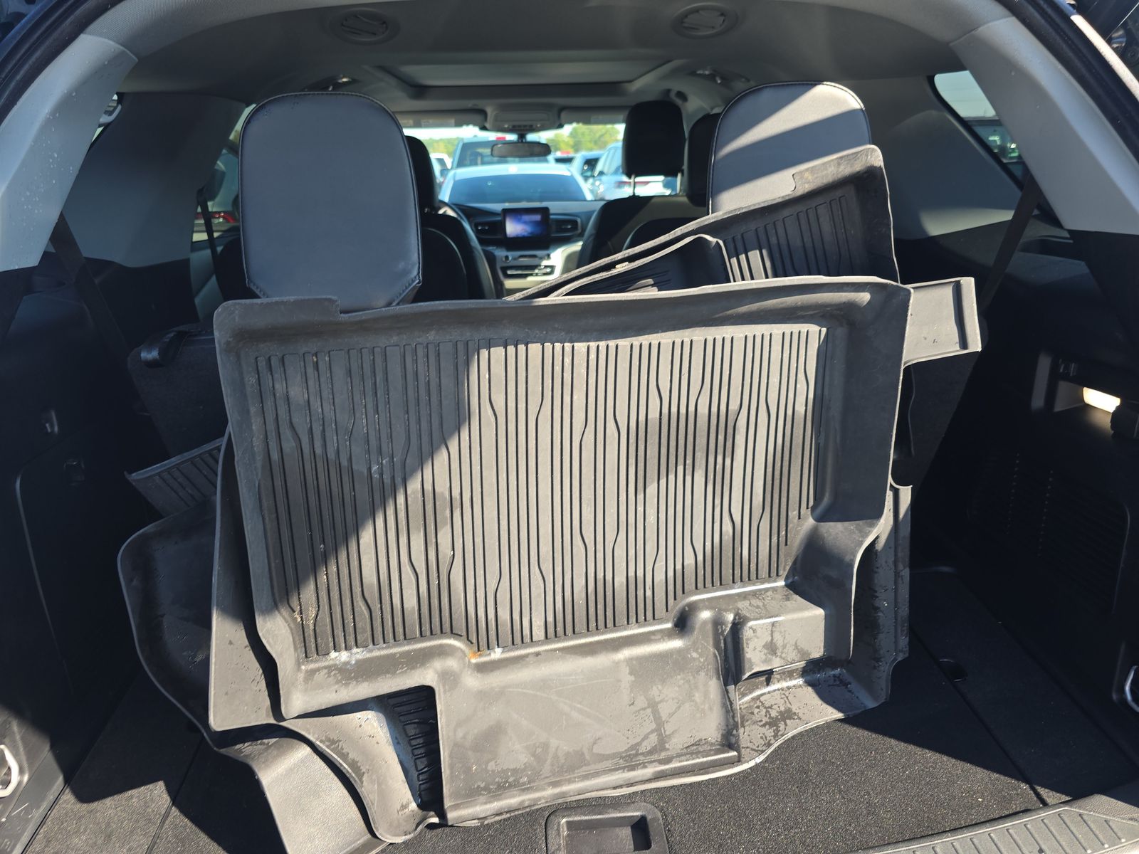 2023 Ford Explorer XLT AWD