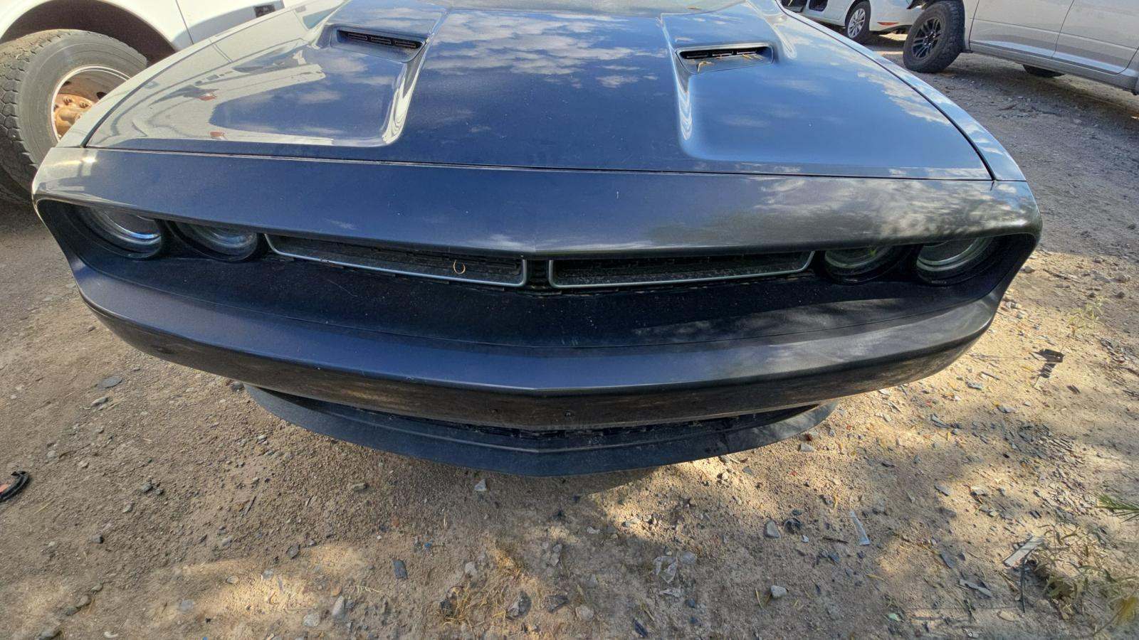 2018 Dodge Challenger SXT RWD