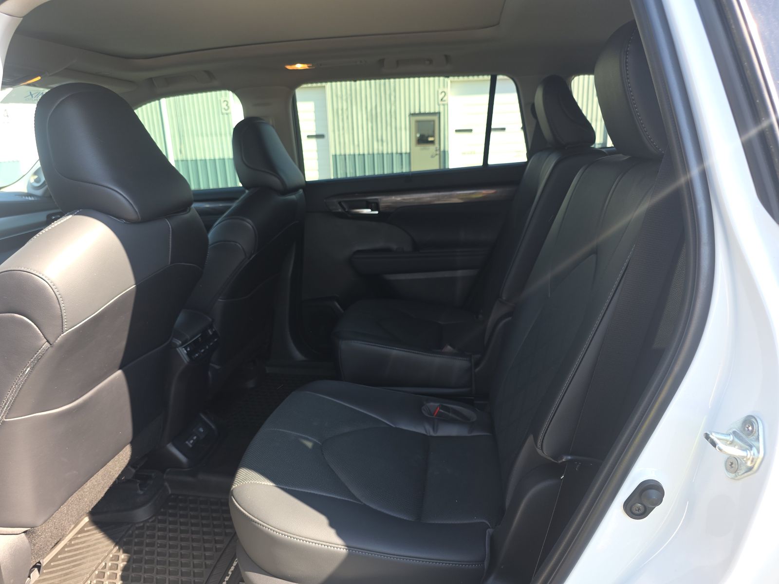 2023 Toyota Highlander Platinum AWD
