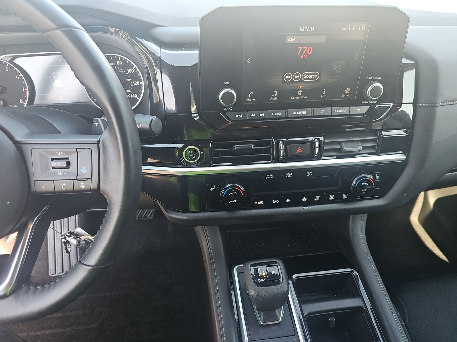 2024 Nissan Pathfinder SV AWD