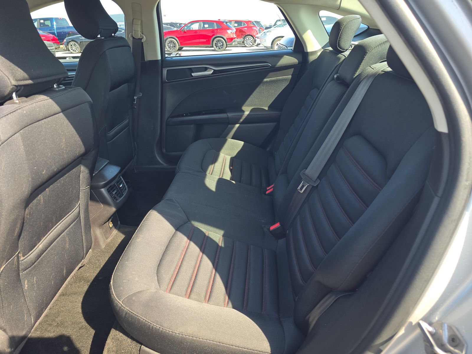 2016 Ford Fusion SE FWD