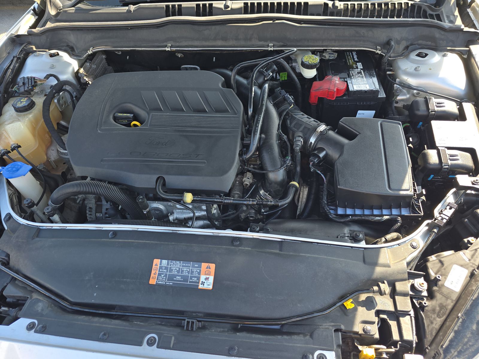 2016 Ford Fusion SE FWD