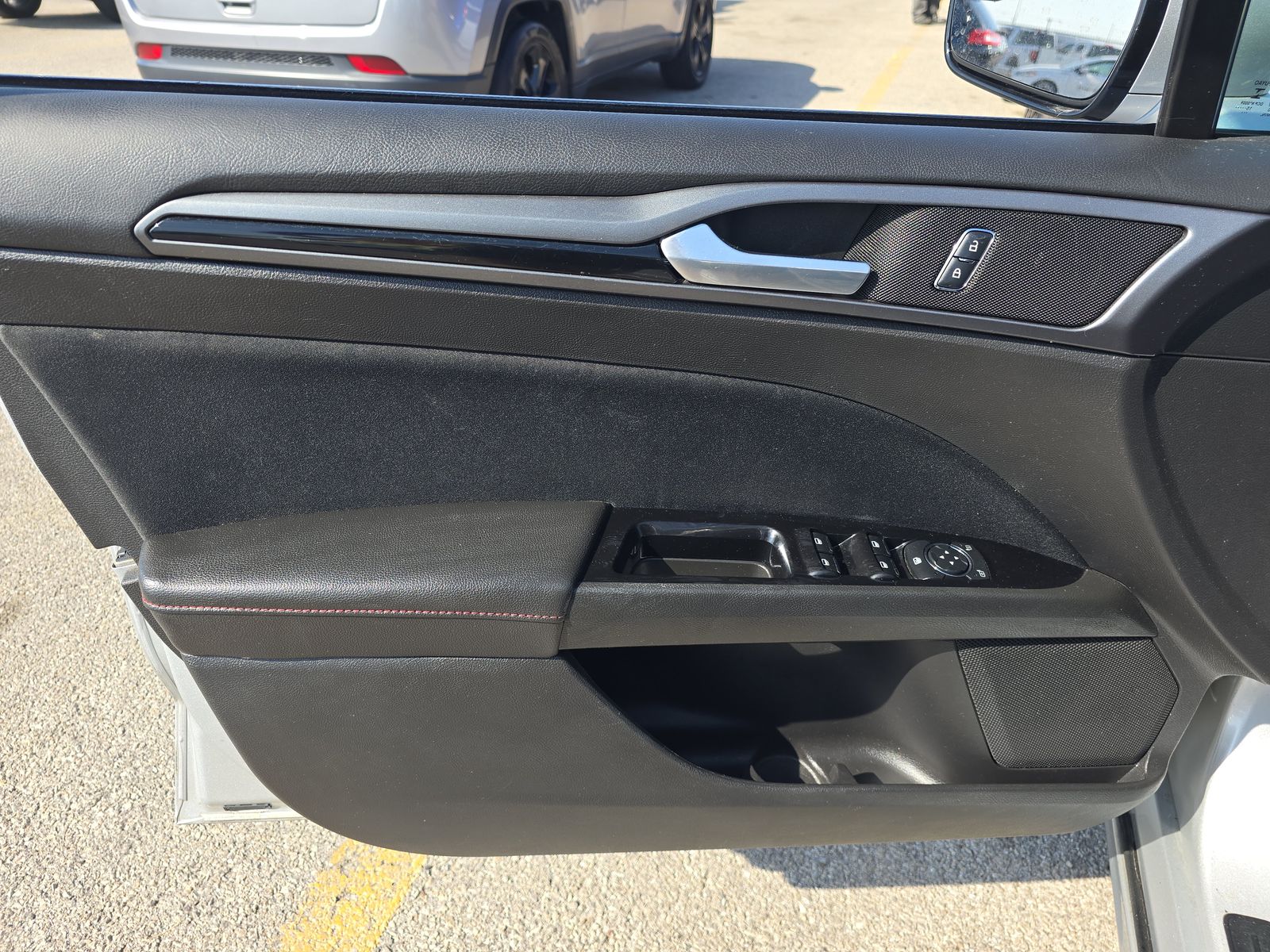 2016 Ford Fusion SE FWD