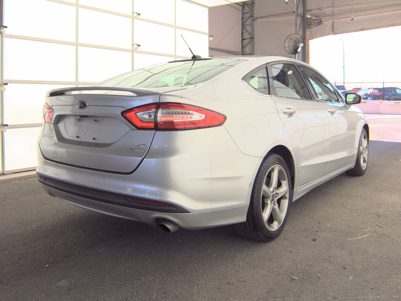 2016 Ford Fusion SE FWD