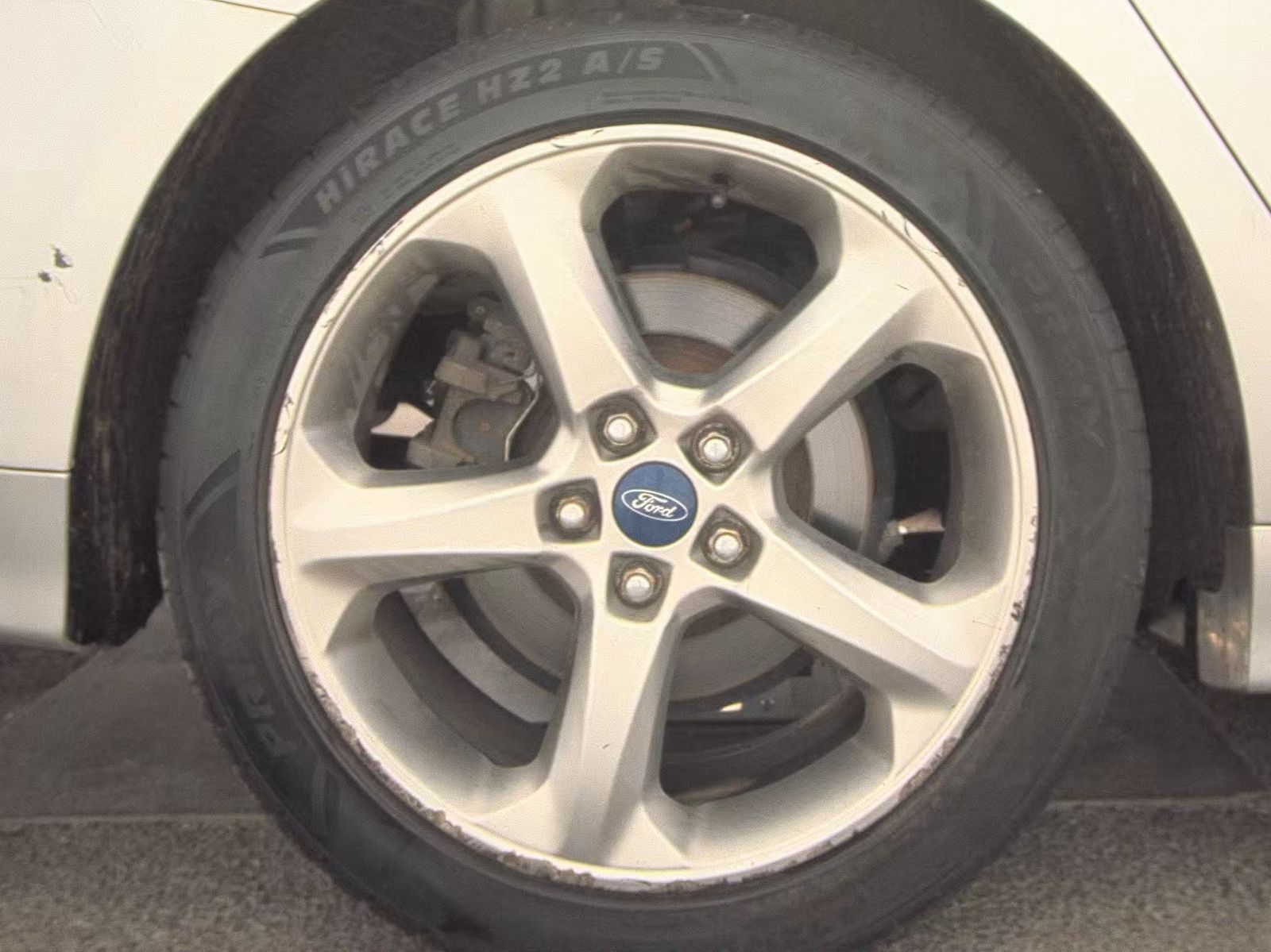 2016 Ford Fusion SE FWD