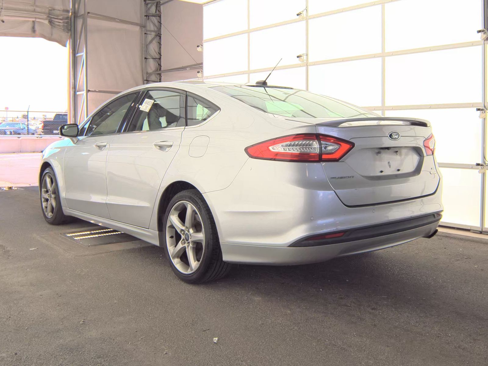 2016 Ford Fusion SE FWD