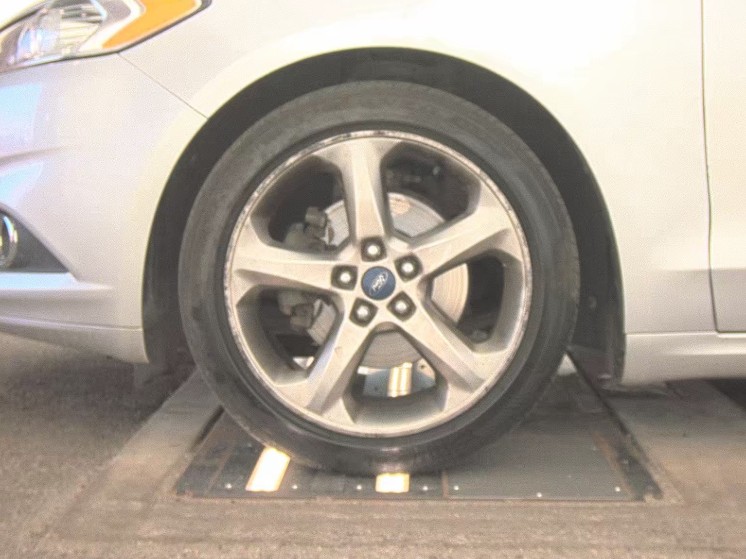 2016 Ford Fusion SE FWD