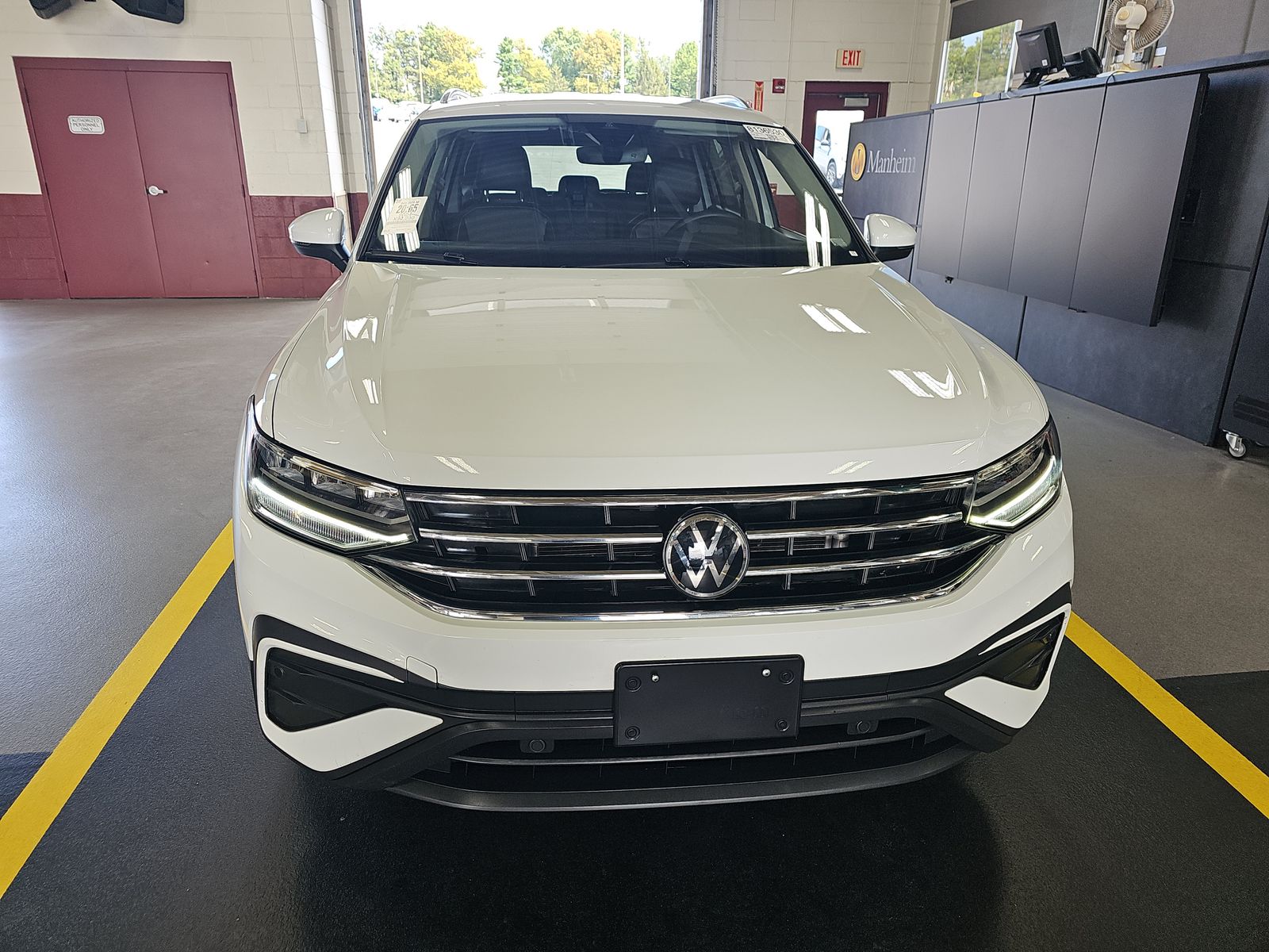 2024 Volkswagen Tiguan 2.0T SE FWD