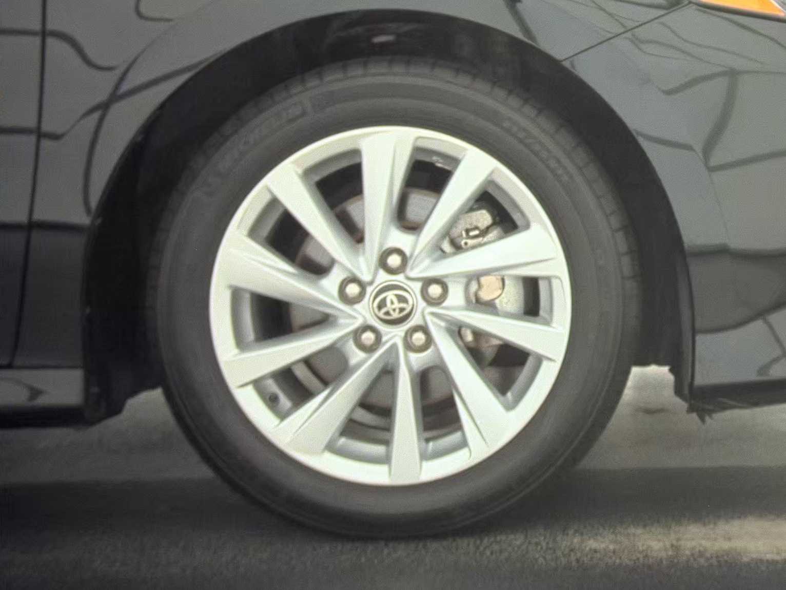 2023 Toyota Camry LE FWD