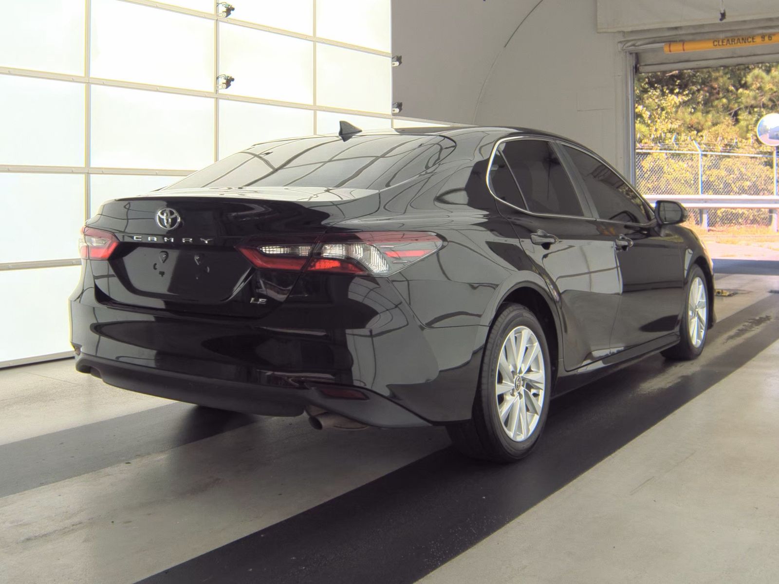 2023 Toyota Camry LE FWD