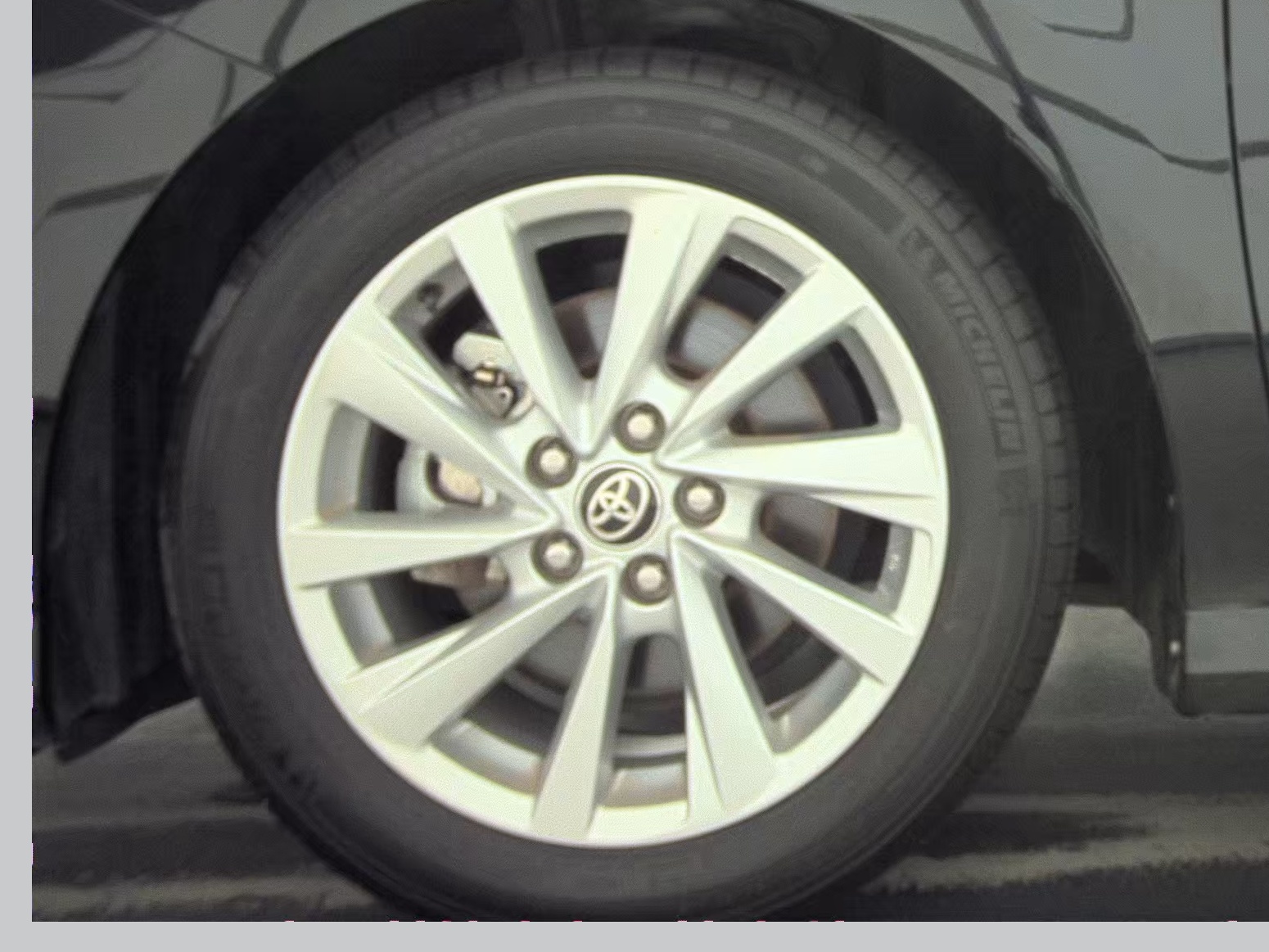 2023 Toyota Camry LE FWD