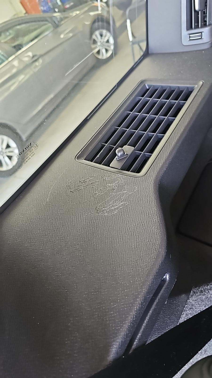 2023 Volvo XC90 B6 Plus AWD