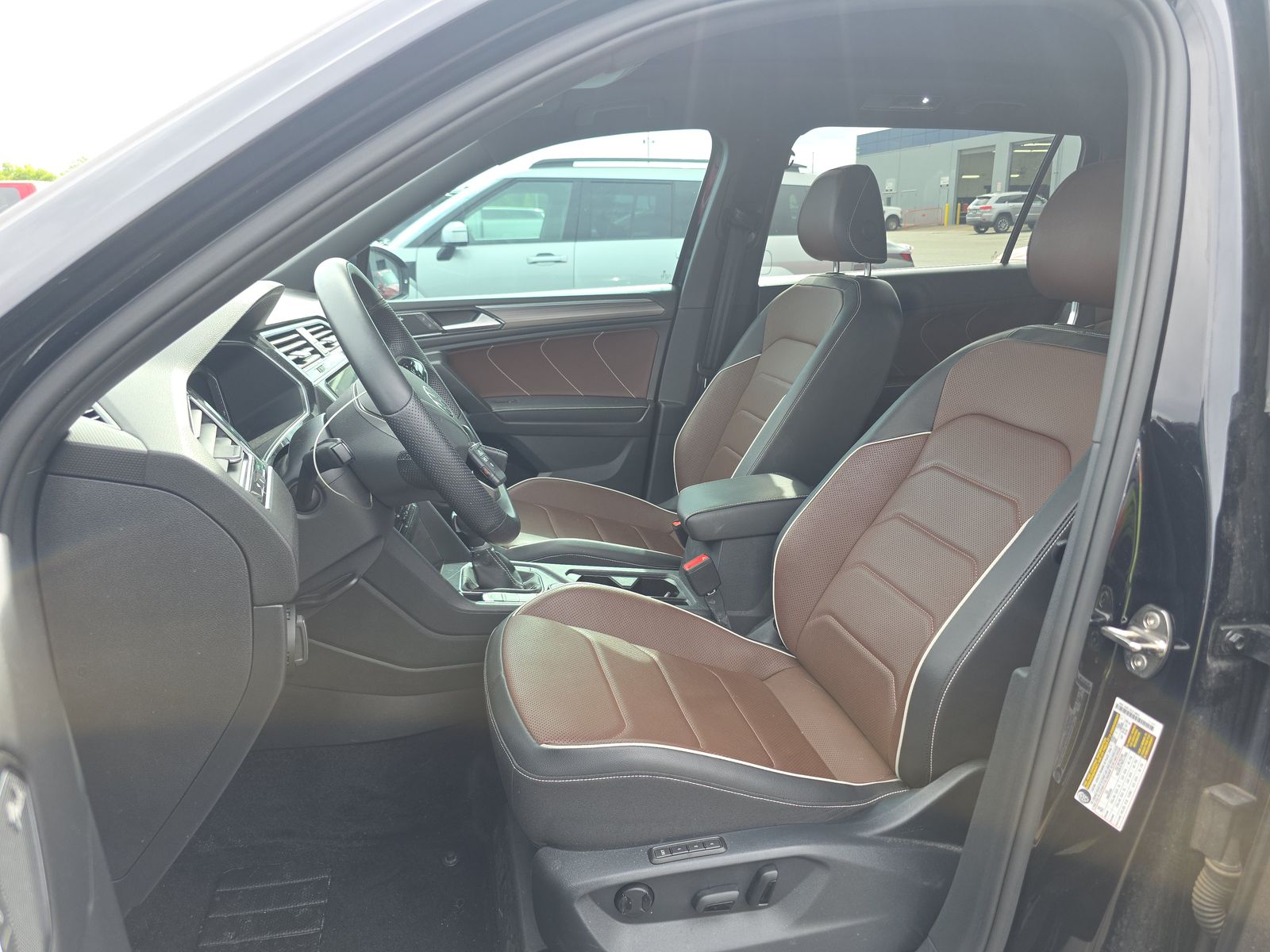 2022 Volkswagen Tiguan 2.0T SEL R-Line AWD