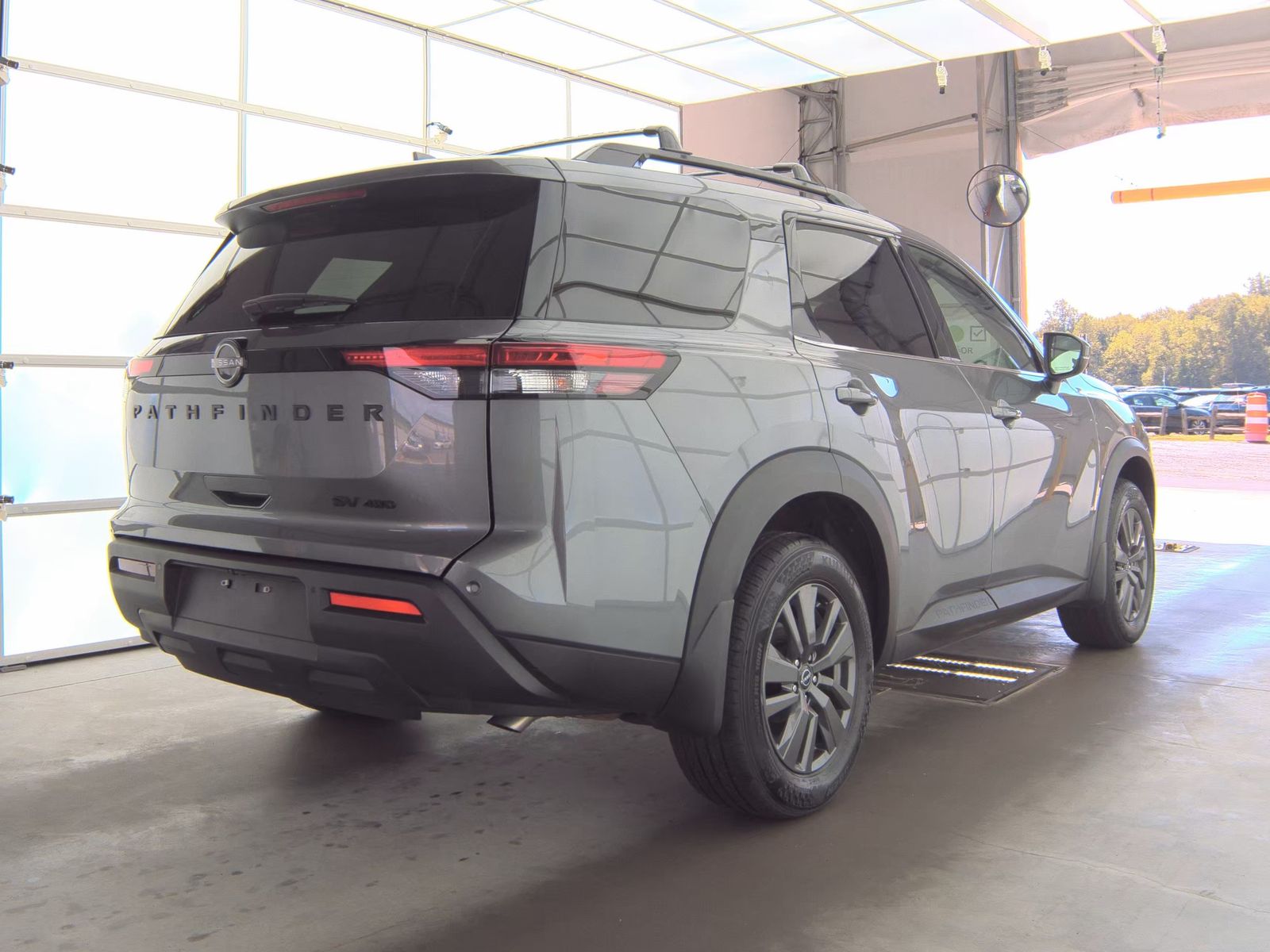 2024 Nissan Pathfinder SV AWD