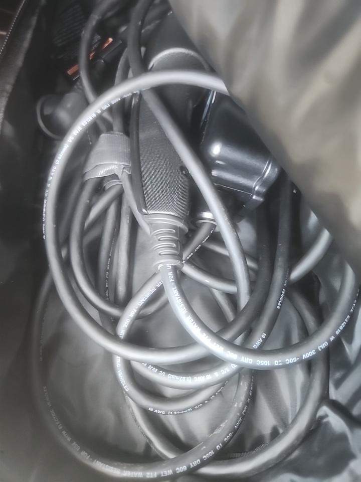 2022 Chrysler Pacifica Hybrid Limited FWD