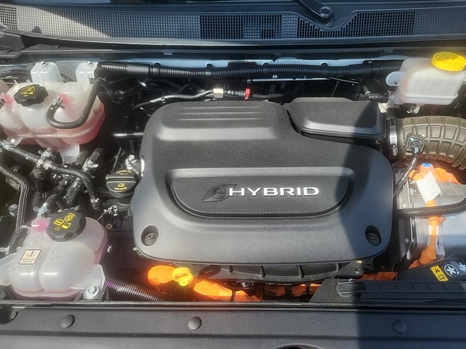 2022 Chrysler Pacifica Hybrid Limited FWD