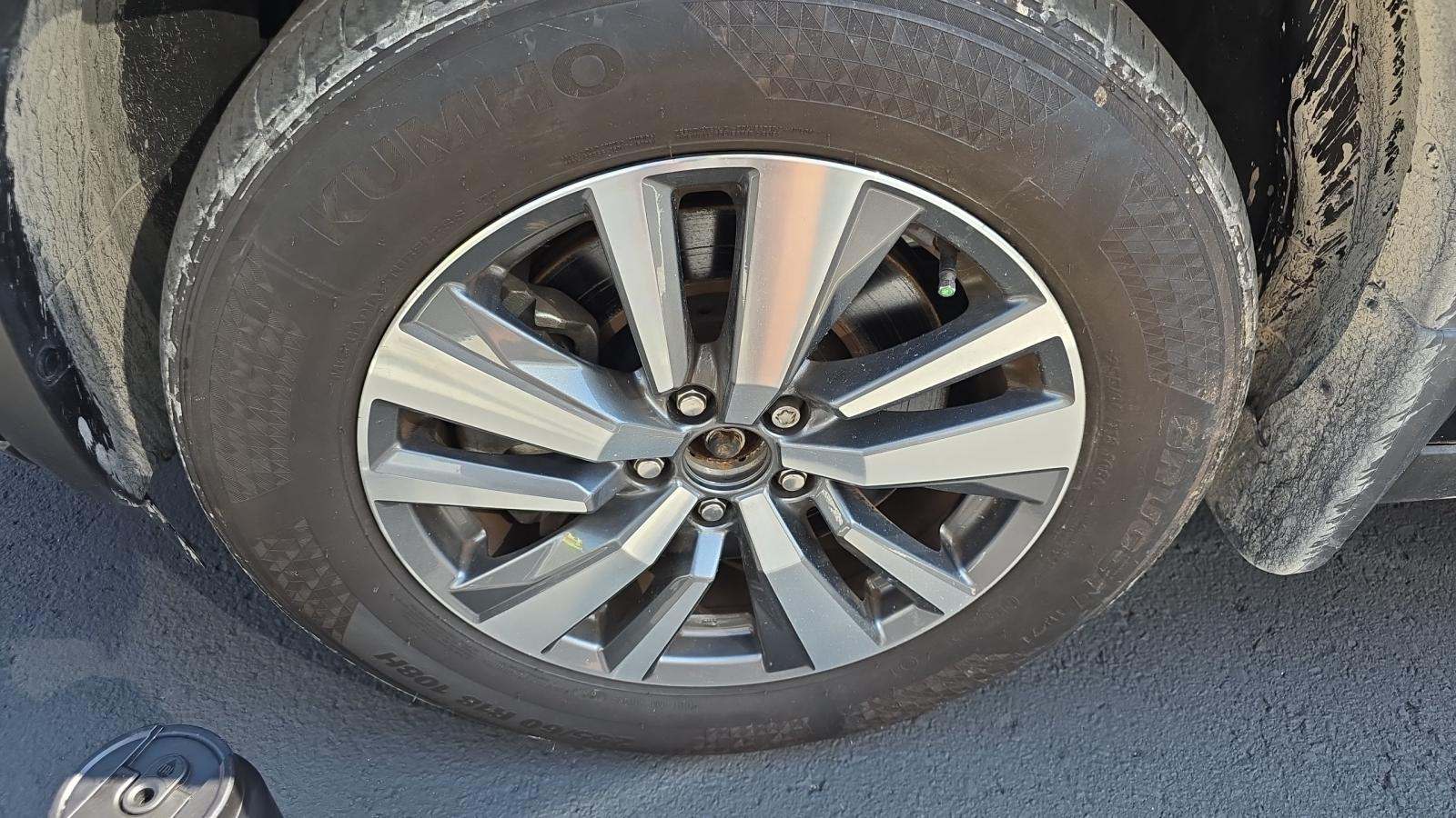 2023 Nissan Pathfinder SL AWD