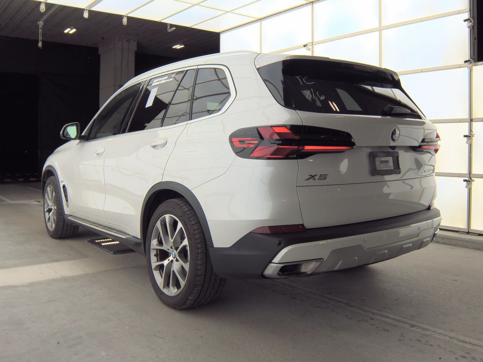 2024 BMW X5 xDrive40i AWD