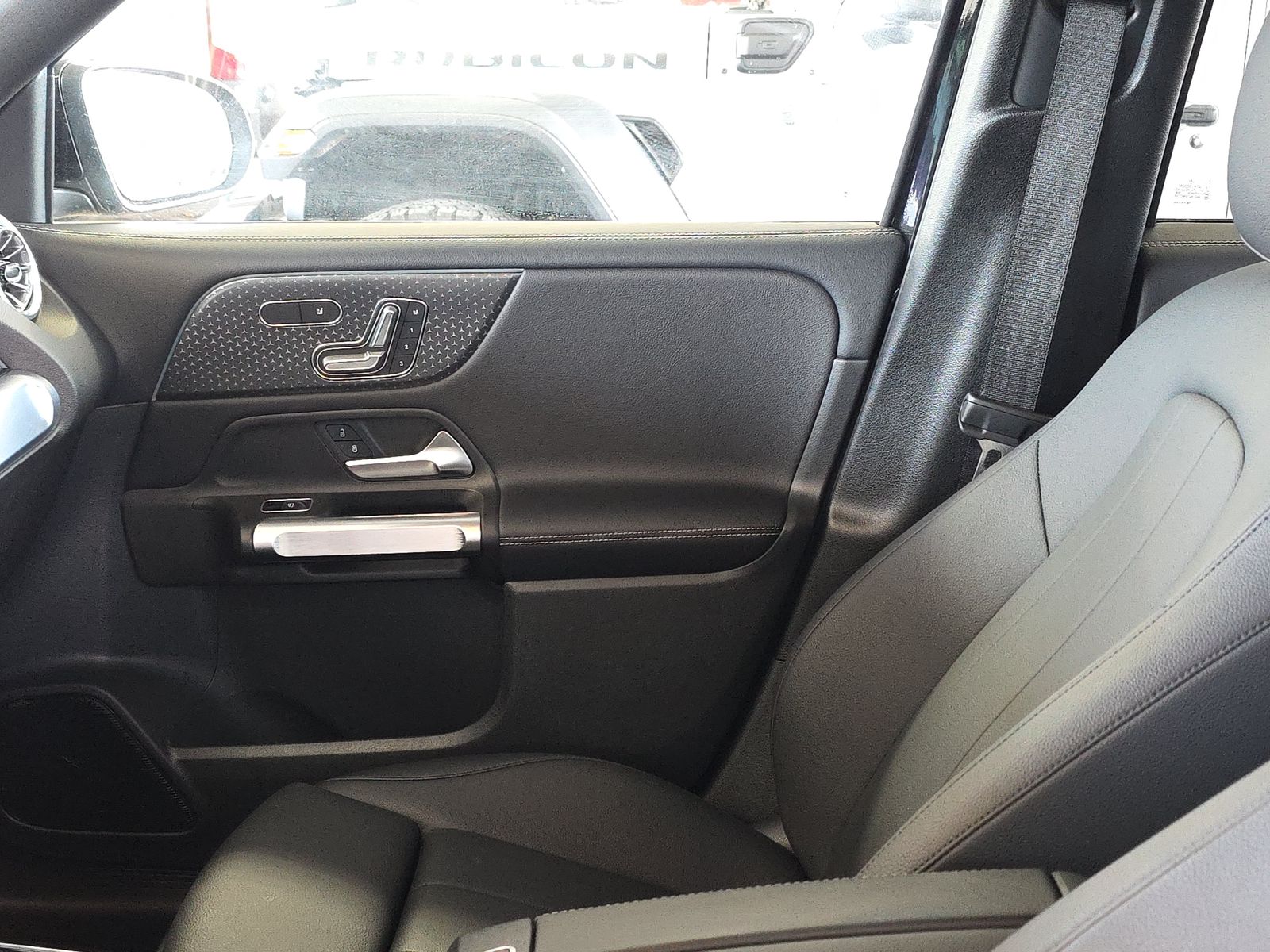 2025 Mercedes-Benz GLB GLB 250 AWD