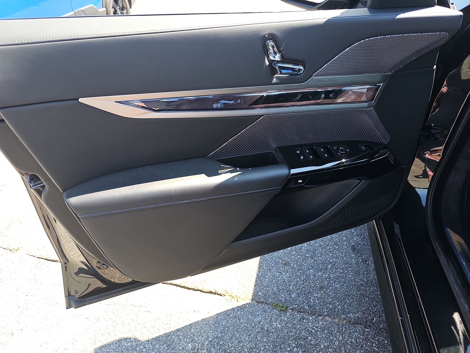 2025 BMW 7 Series 740i xDrive AWD