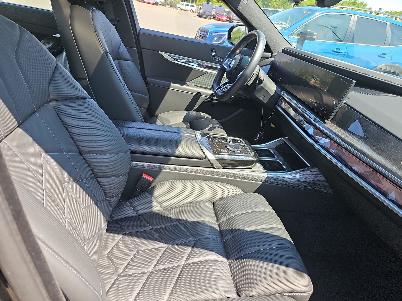 2025 BMW 7 Series 740i xDrive AWD