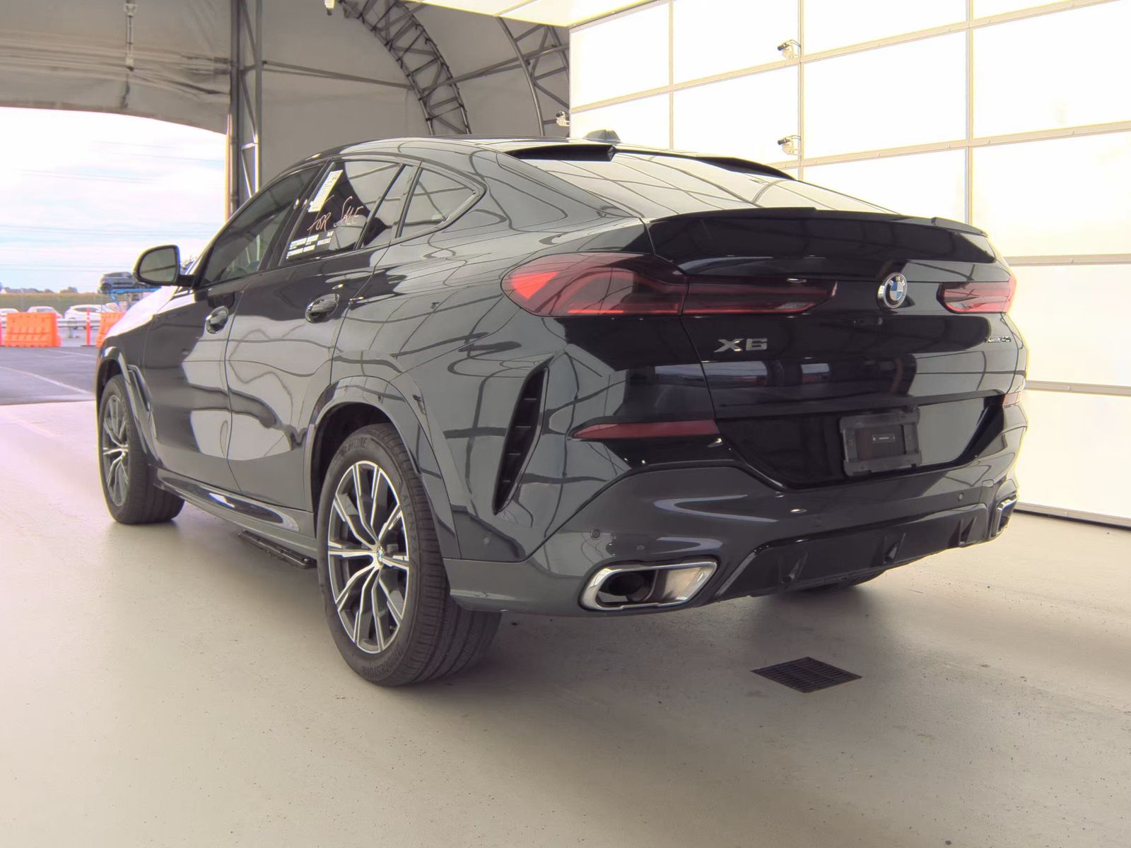 2025 BMW X6 xDrive40i AWD