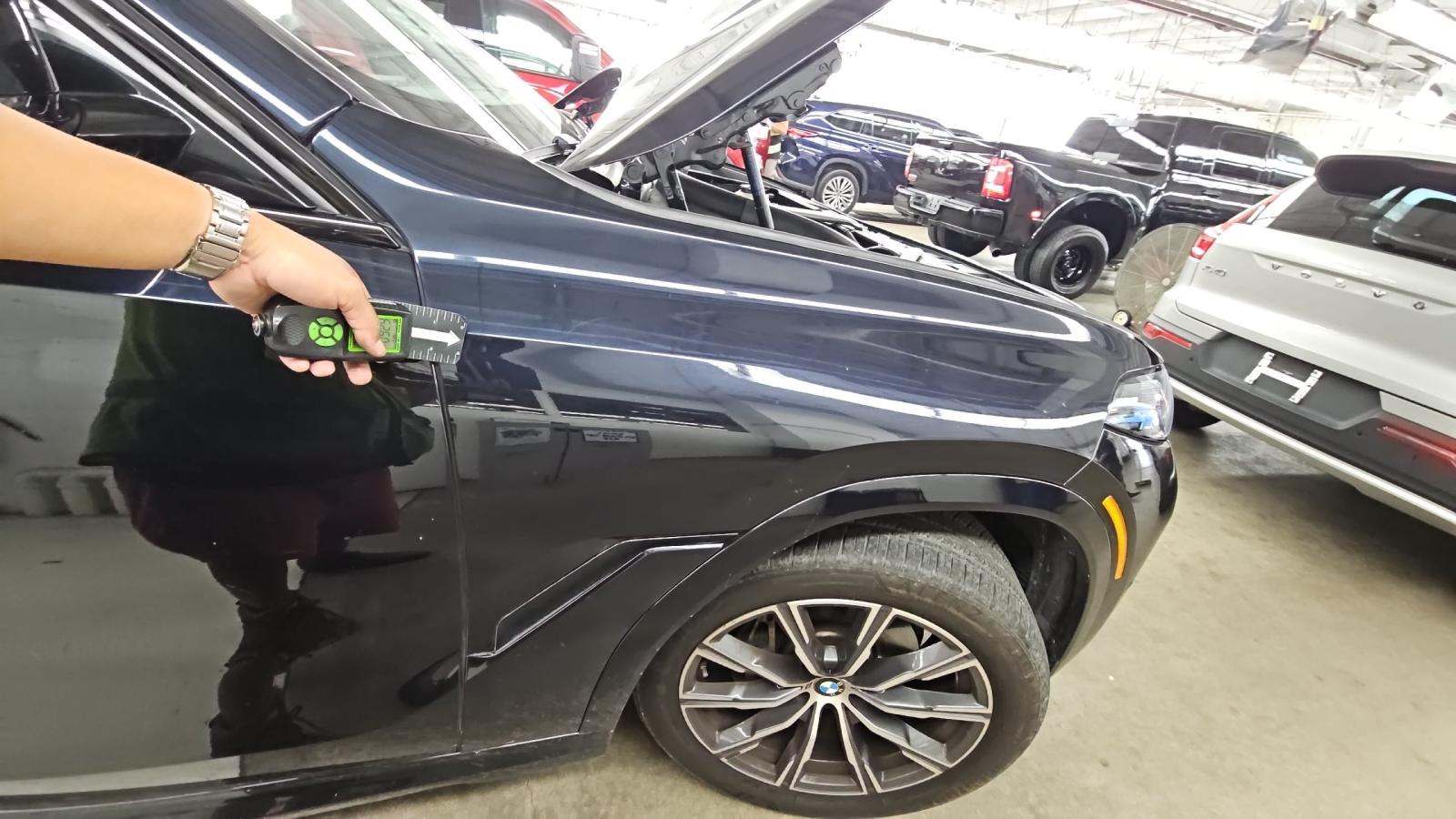 2025 BMW X6 xDrive40i AWD