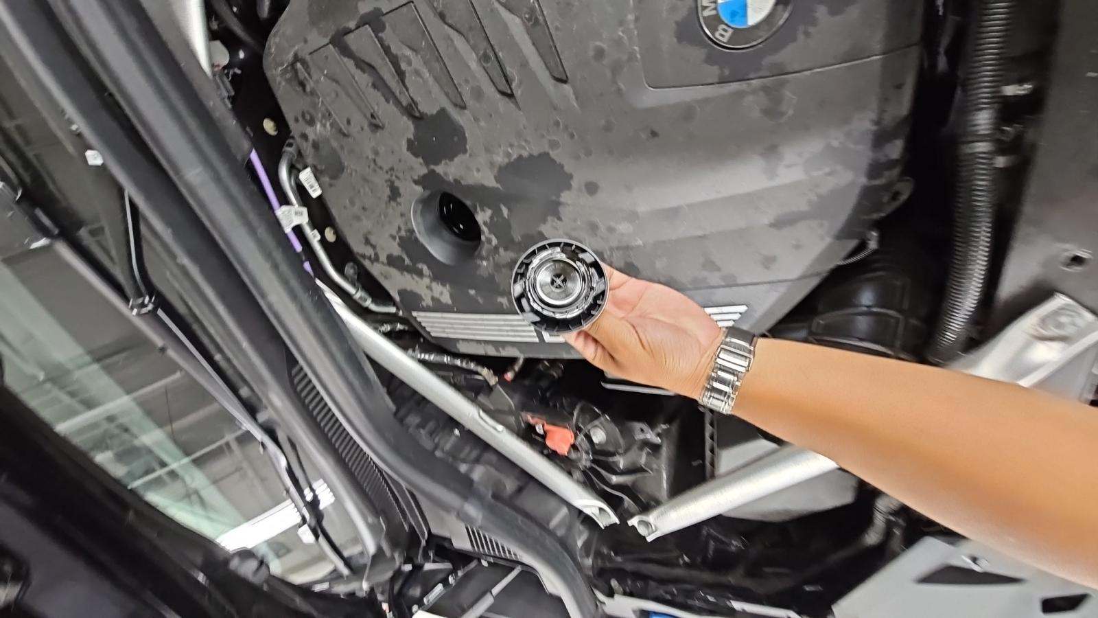 2025 BMW X6 xDrive40i AWD