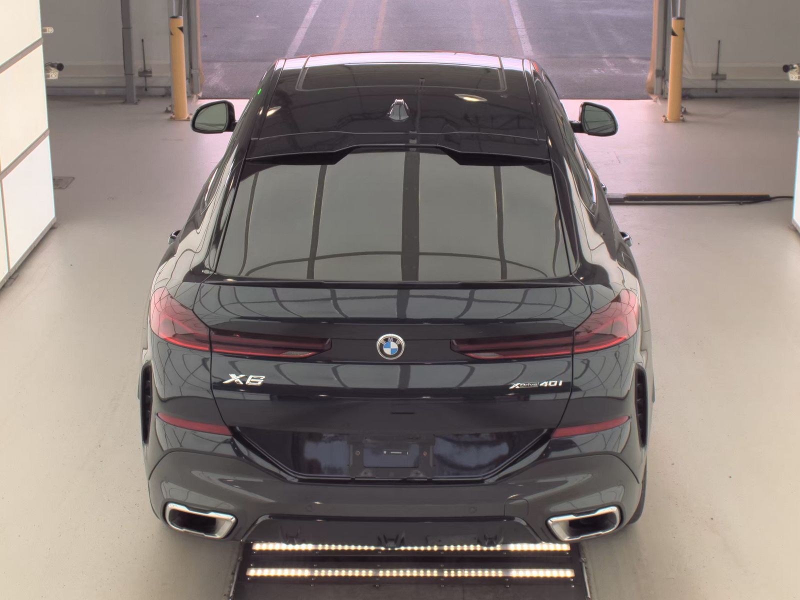 2025 BMW X6 xDrive40i AWD