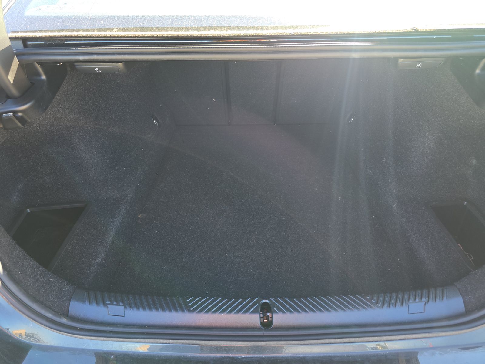 2025 BMW 5 Series 530i xDrive AWD