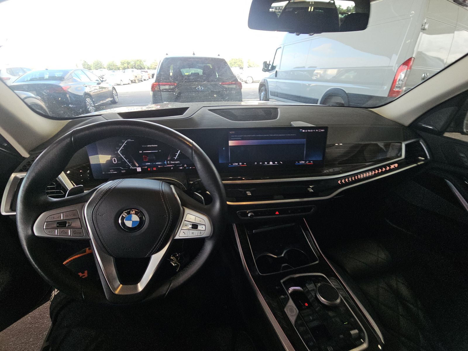 2025 BMW X7 xDrive40i AWD