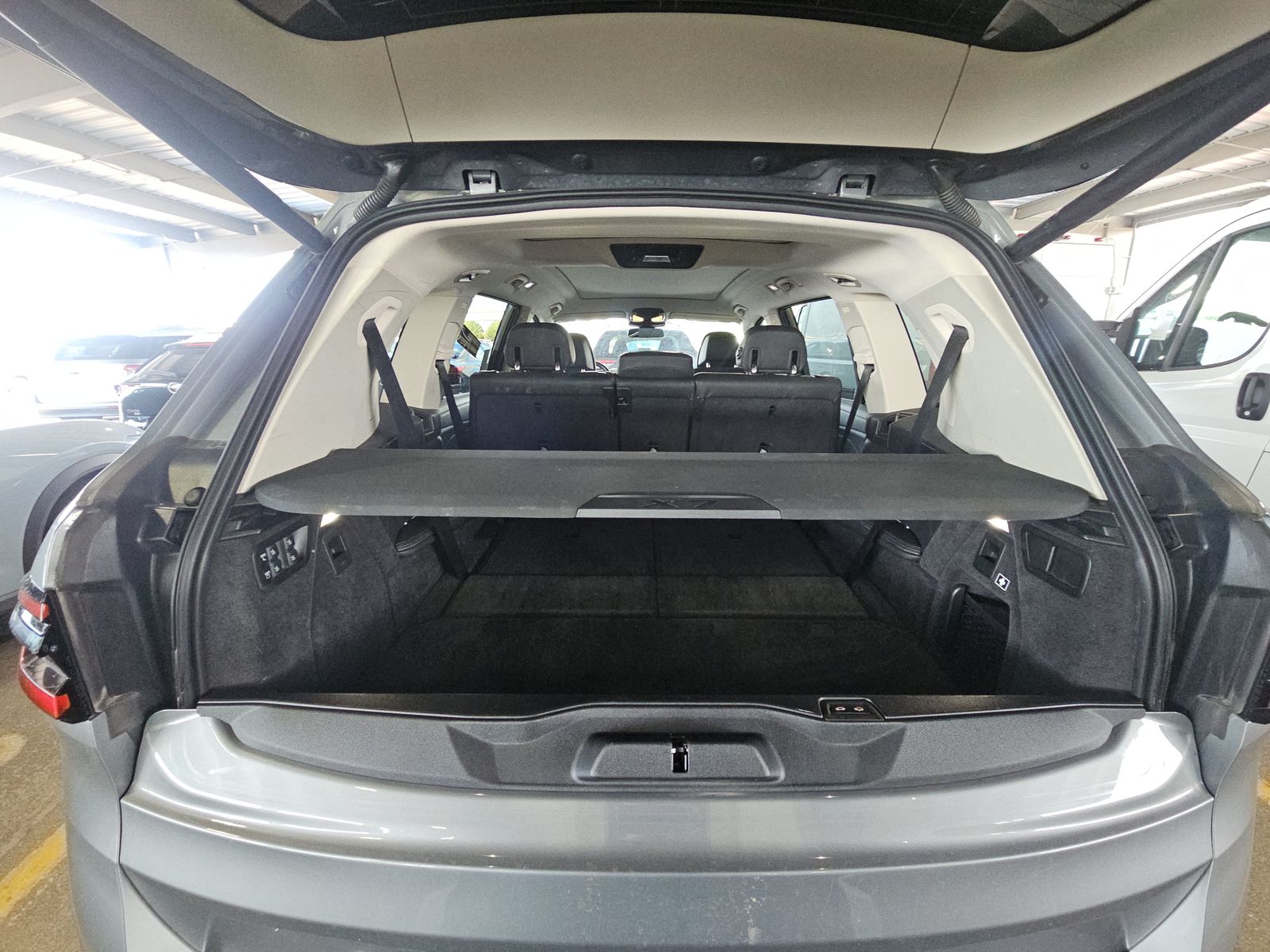 2025 BMW X7 xDrive40i AWD