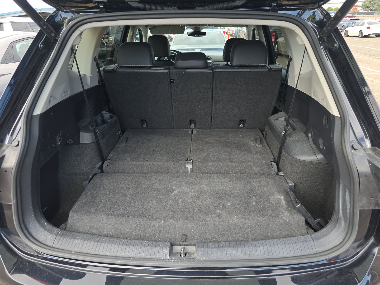 2024 Volkswagen Tiguan 2.0T SE FWD