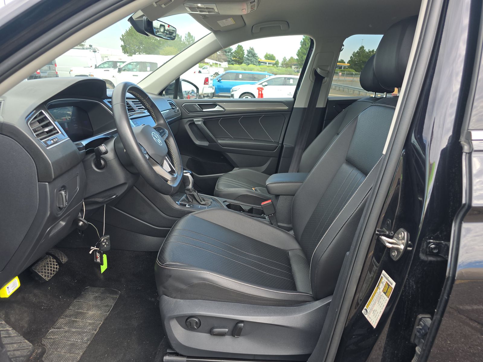 2024 Volkswagen Tiguan 2.0T SE FWD