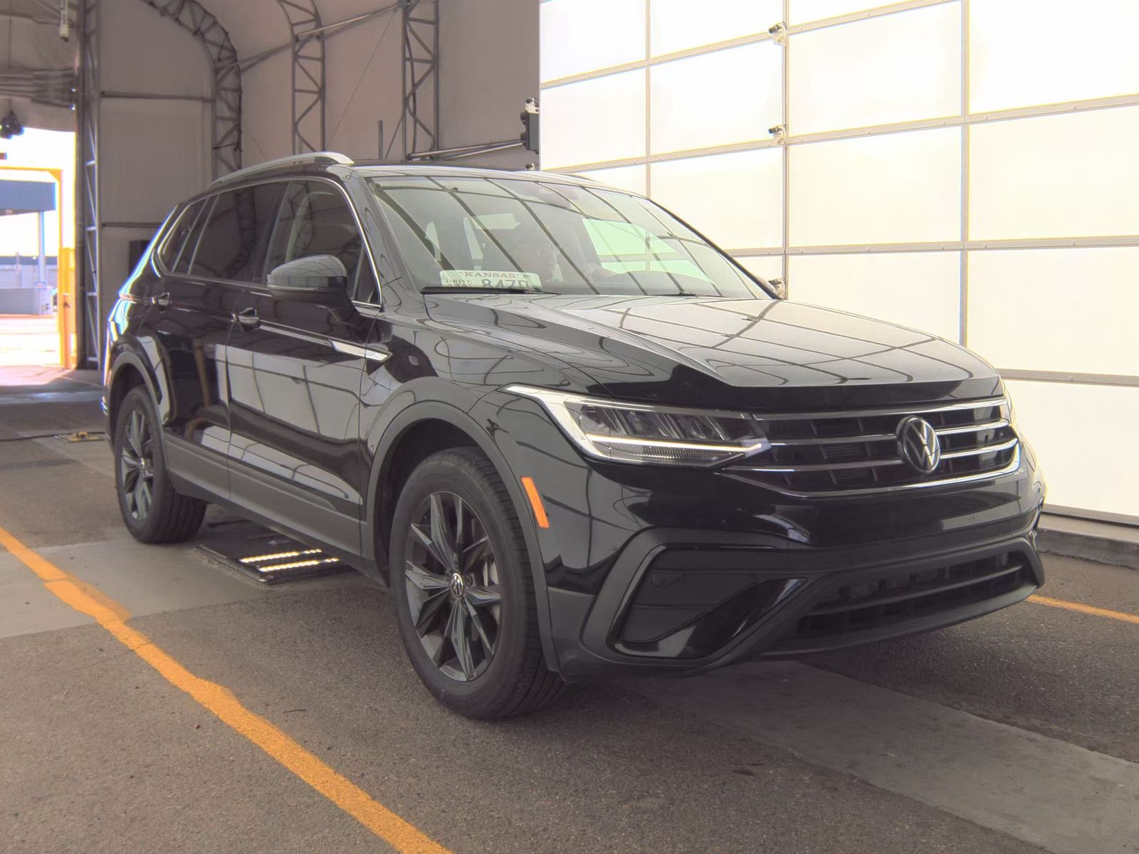 2024 Volkswagen Tiguan 2.0T SE FWD