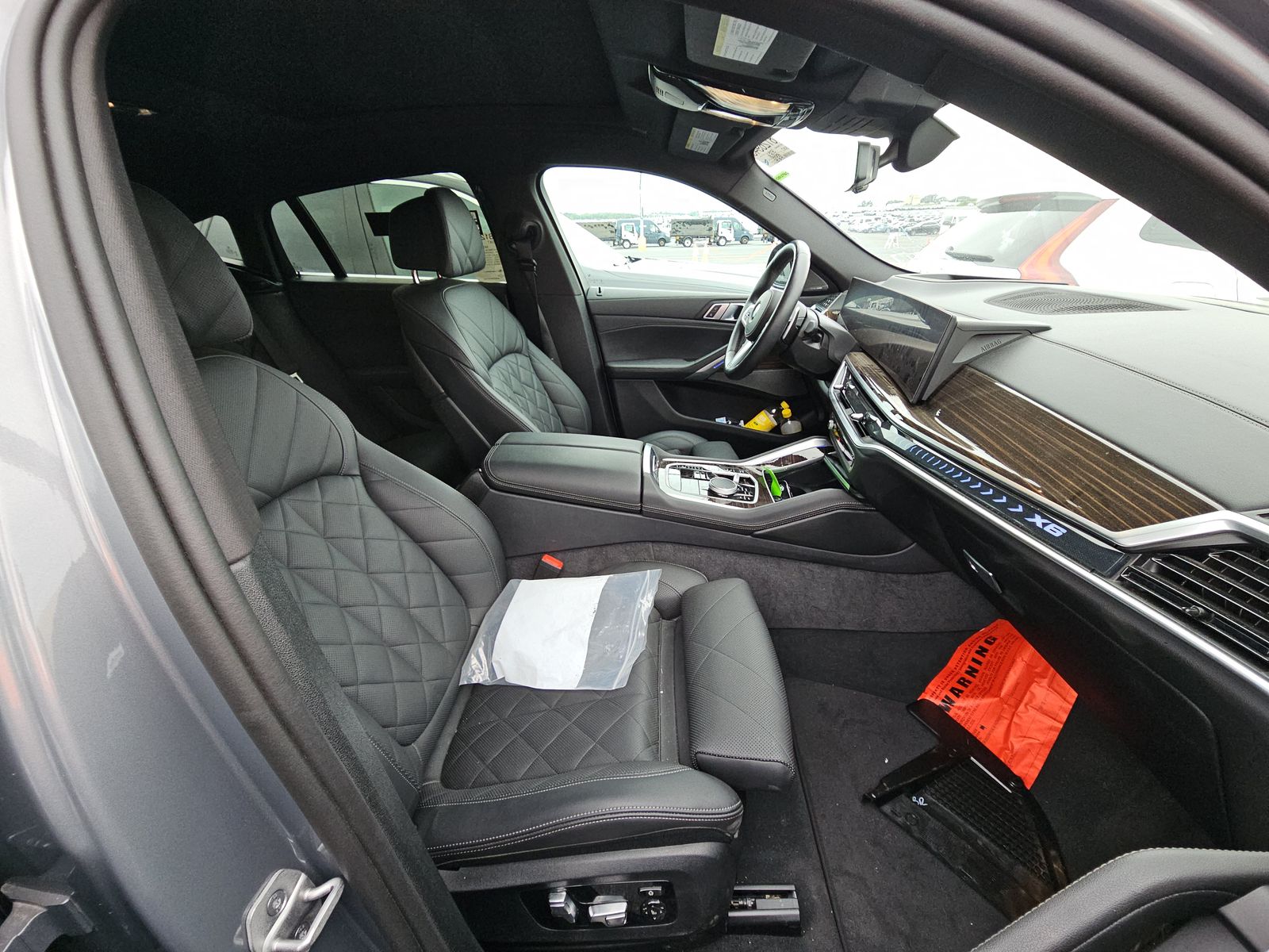 2025 BMW X6 xDrive40i AWD