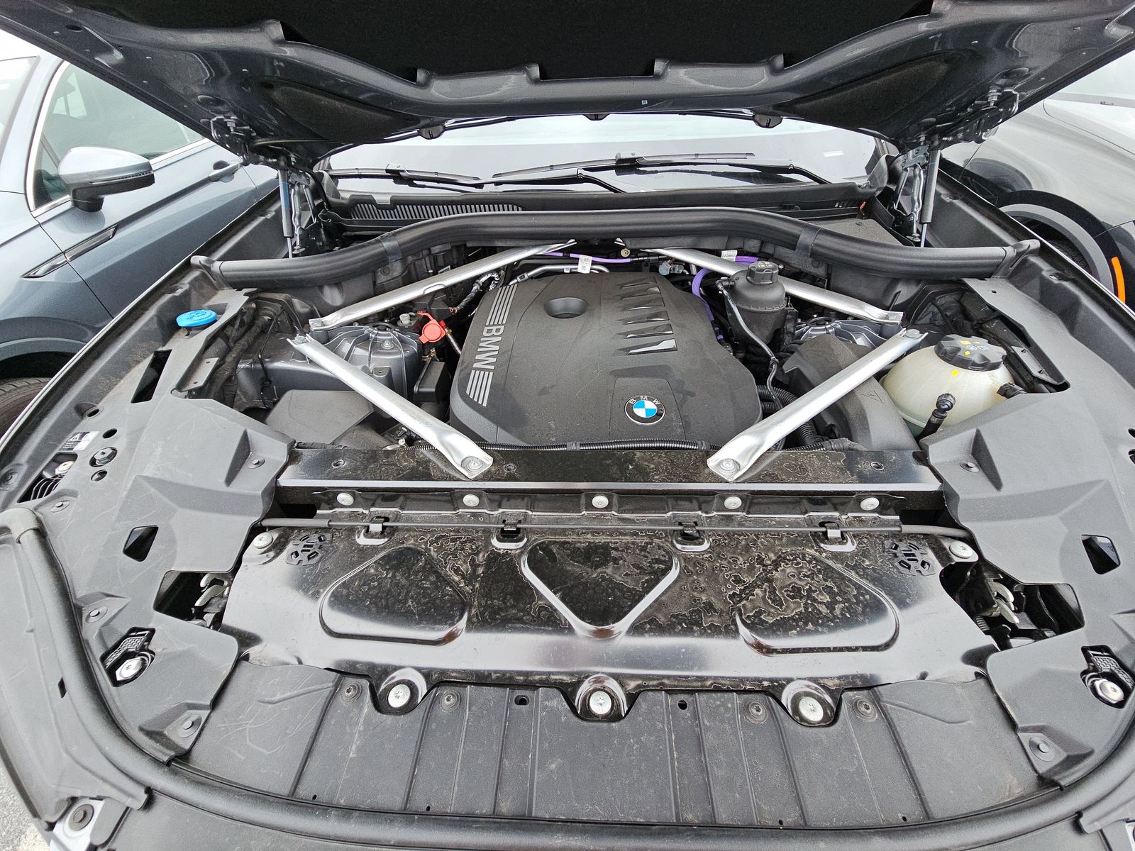 2025 BMW X6 xDrive40i AWD