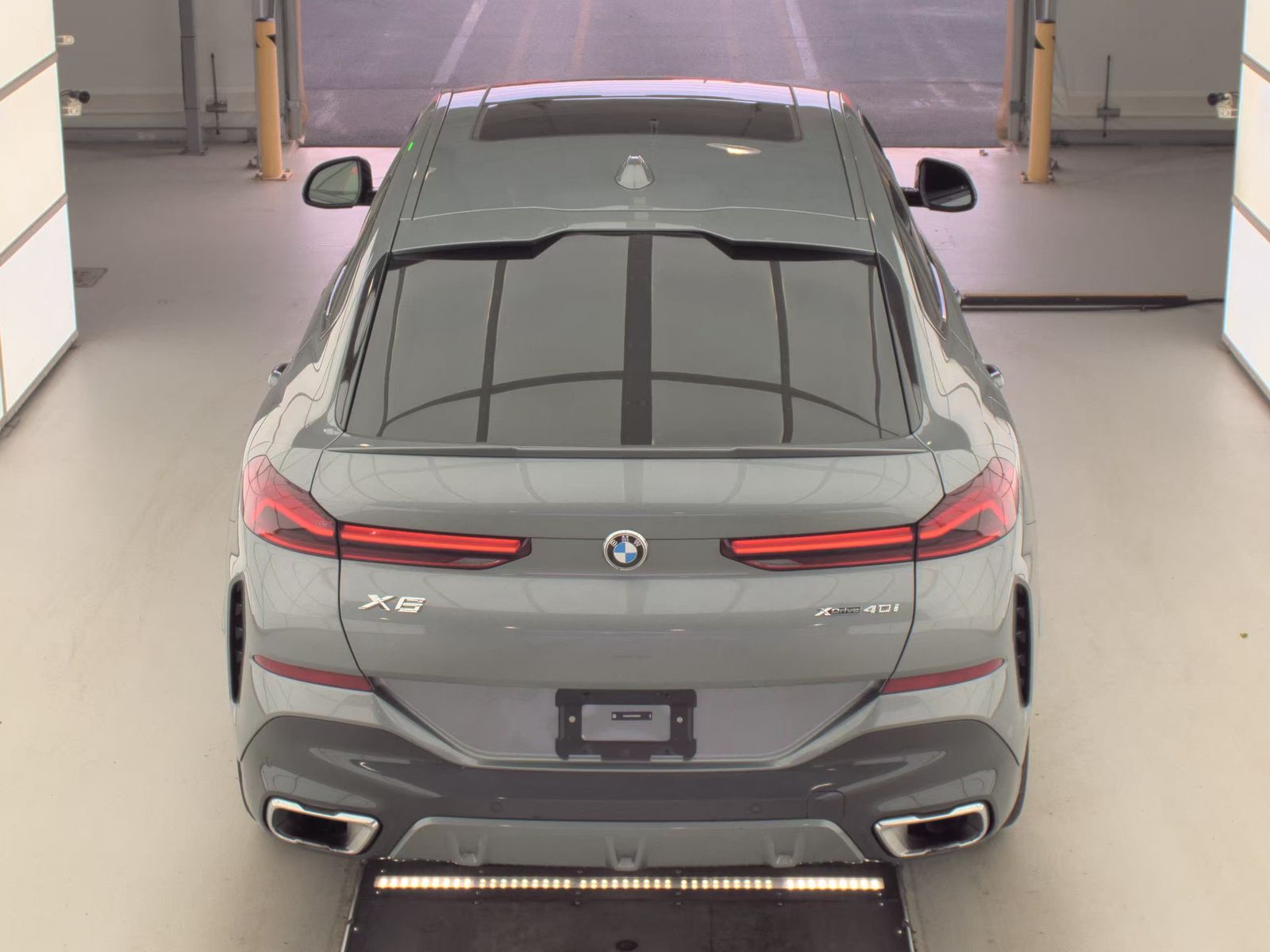 2025 BMW X6 xDrive40i AWD