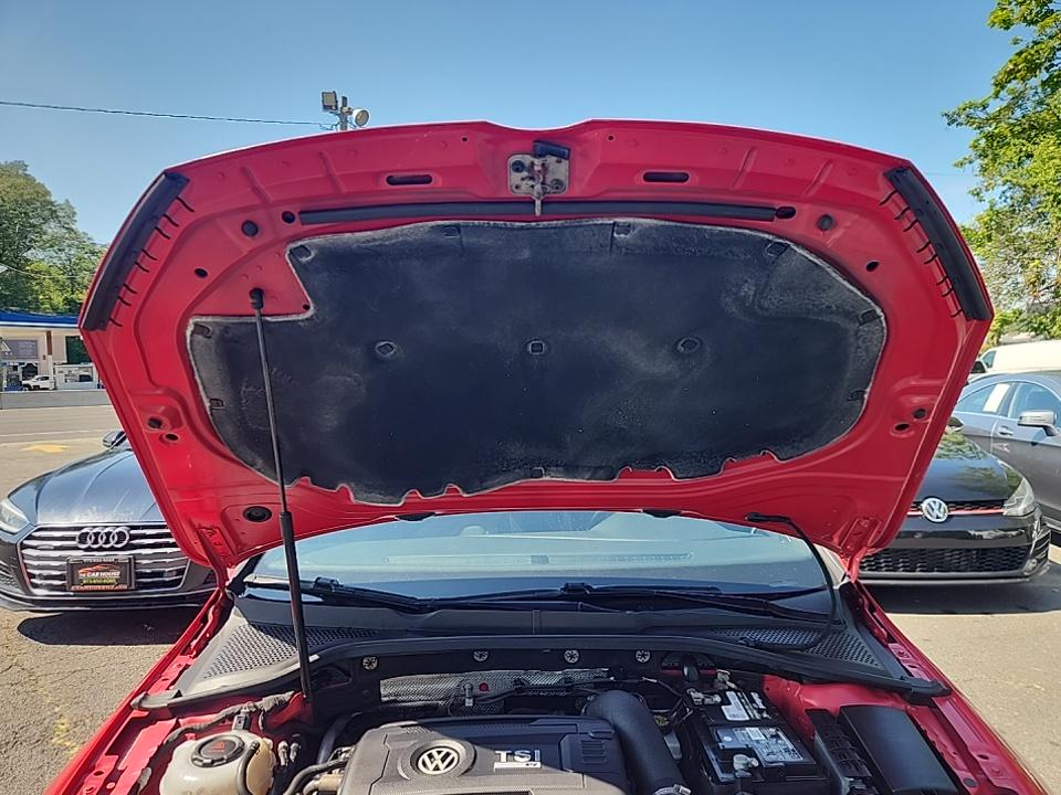 2019 Volkswagen Golf R 2.0T AWD