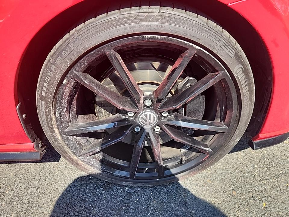 2019 Volkswagen Golf R 2.0T AWD