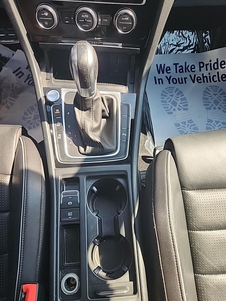 2019 Volkswagen Golf R 2.0T AWD