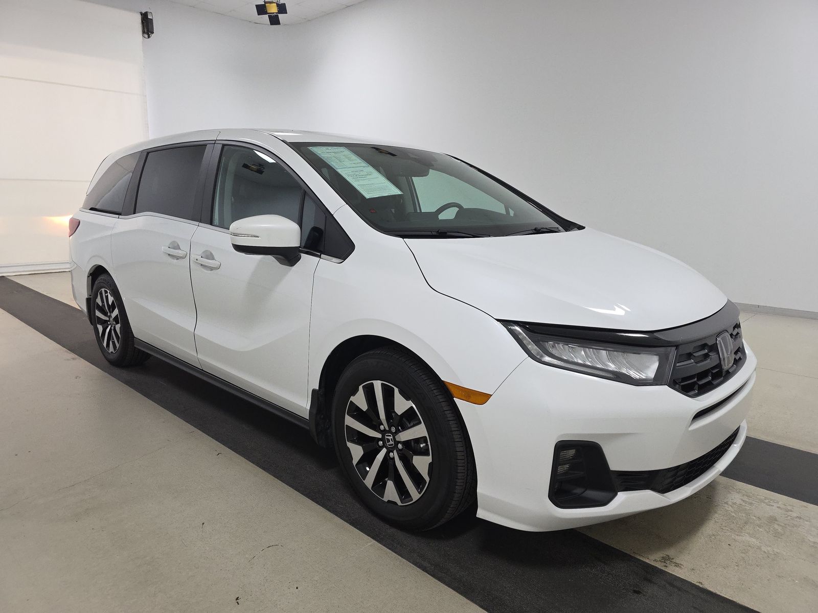 2025 Honda Odyssey EX-L FWD