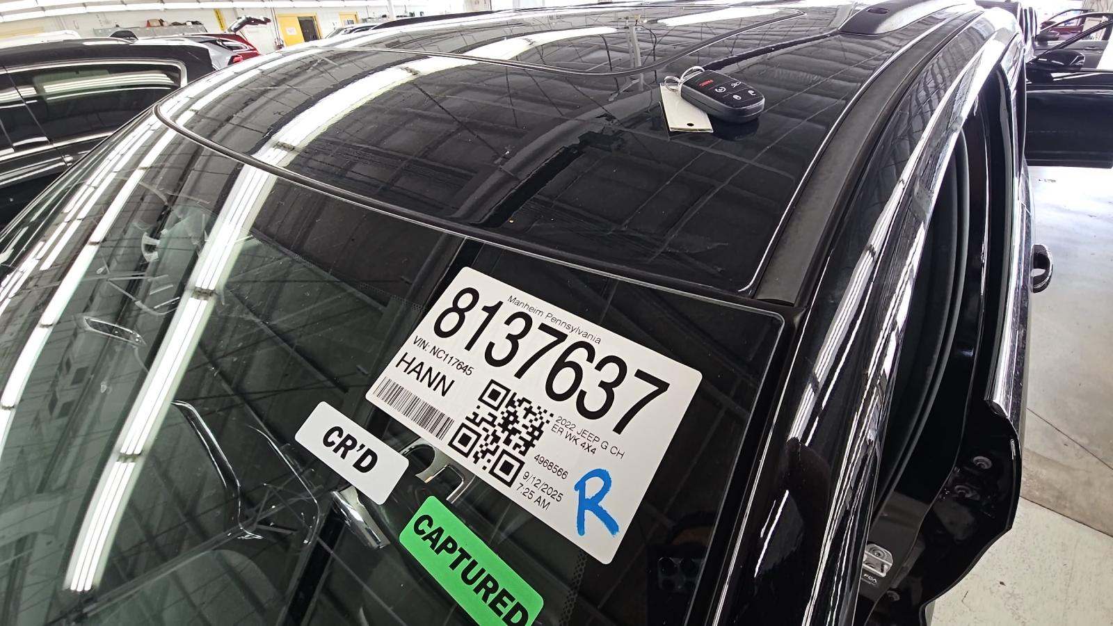 2022 Jeep Grand Cherokee Laredo X AWD