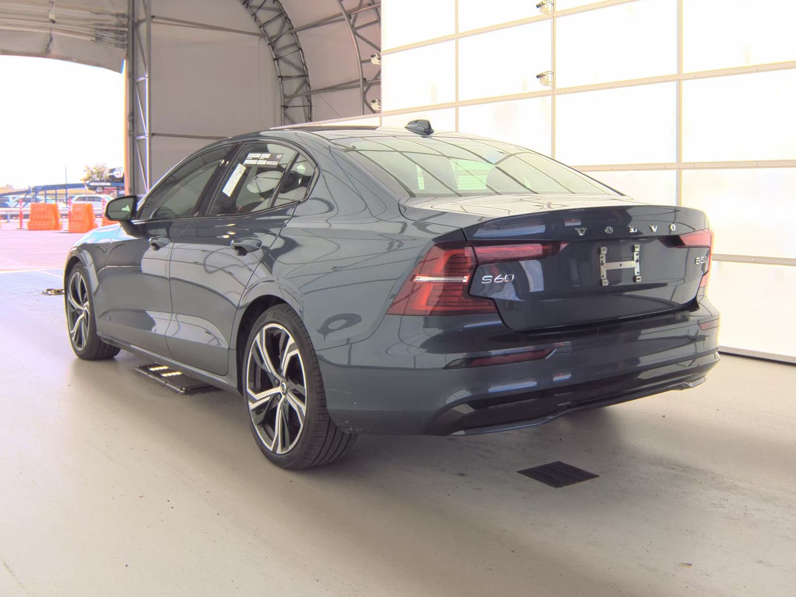 2024 Volvo S60 B5 Core AWD