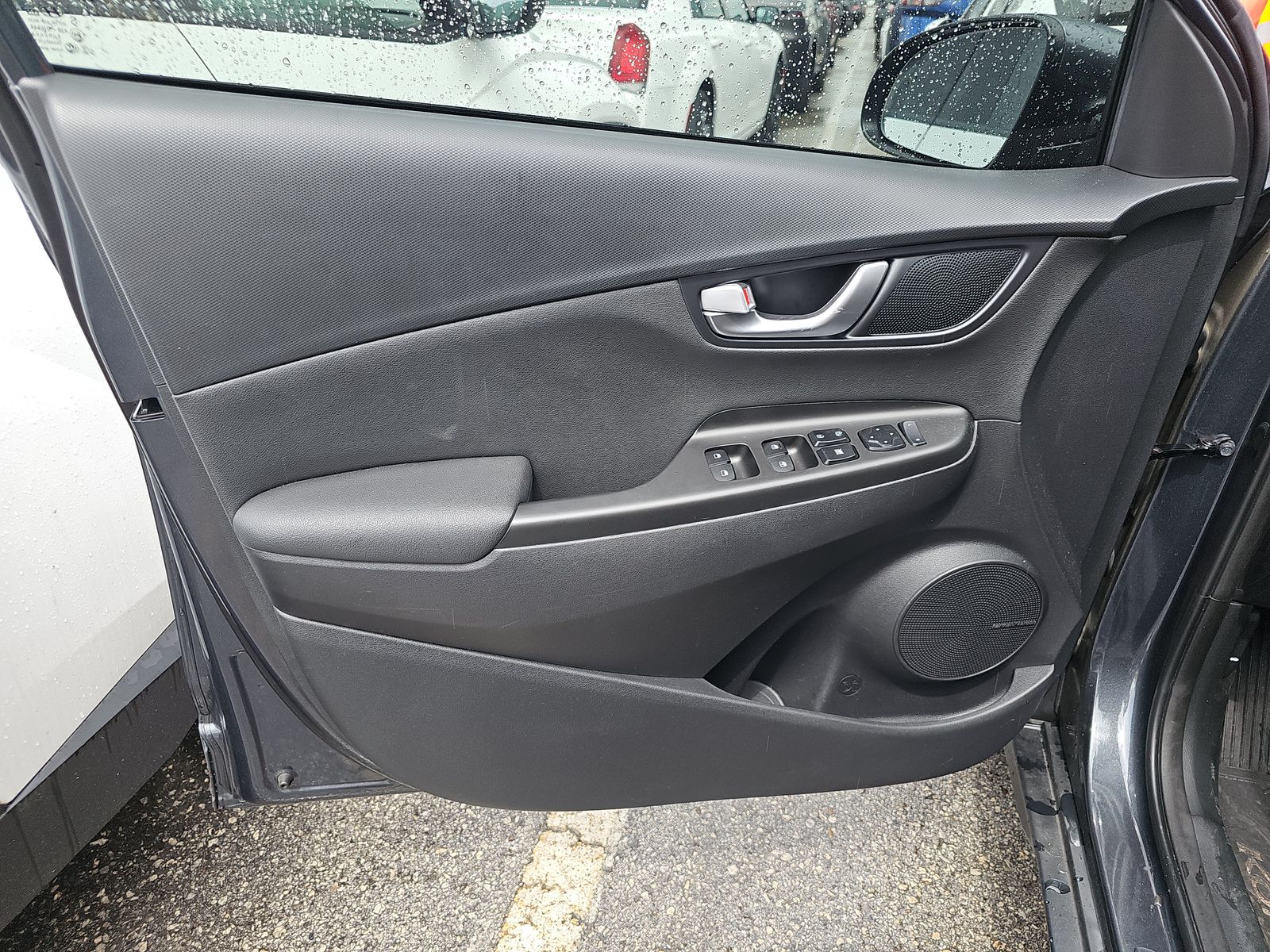 2023 Hyundai Kona Limited FWD