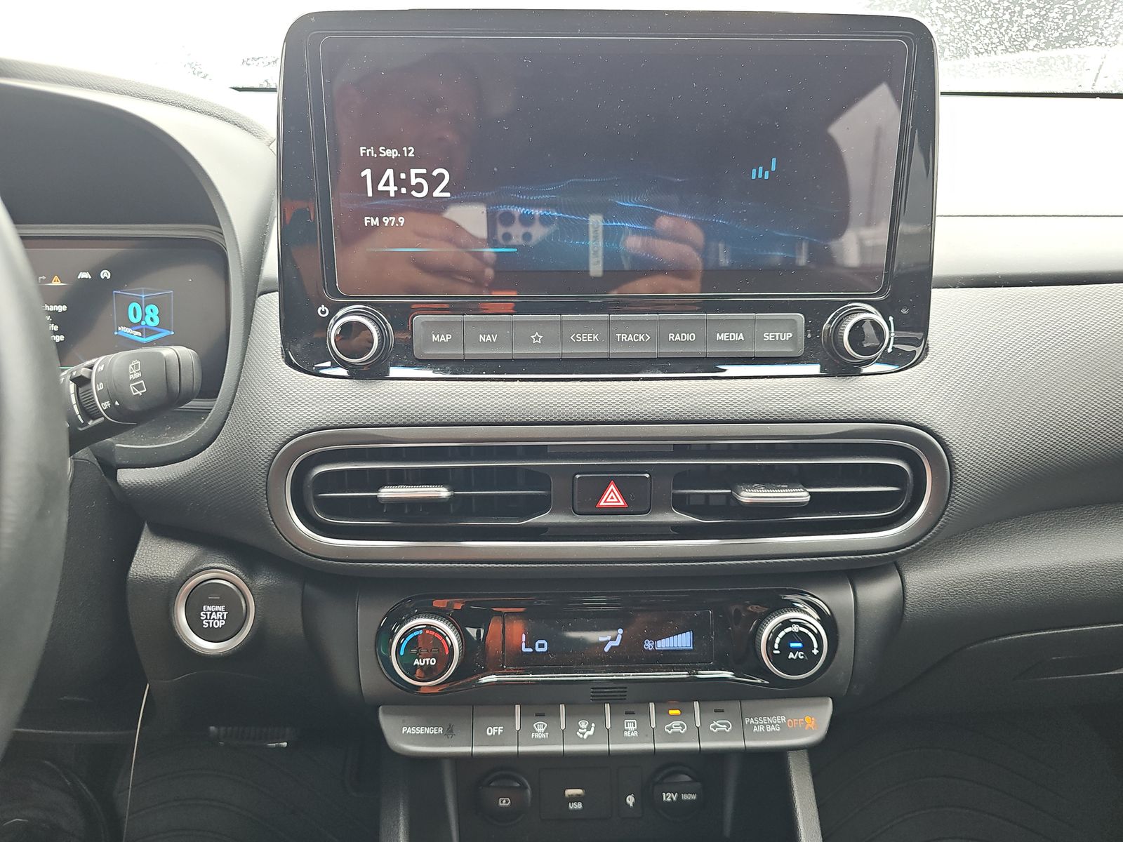 2023 Hyundai Kona Limited FWD