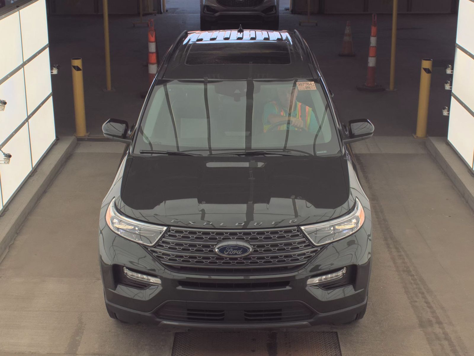 2023 Ford Explorer XLT AWD