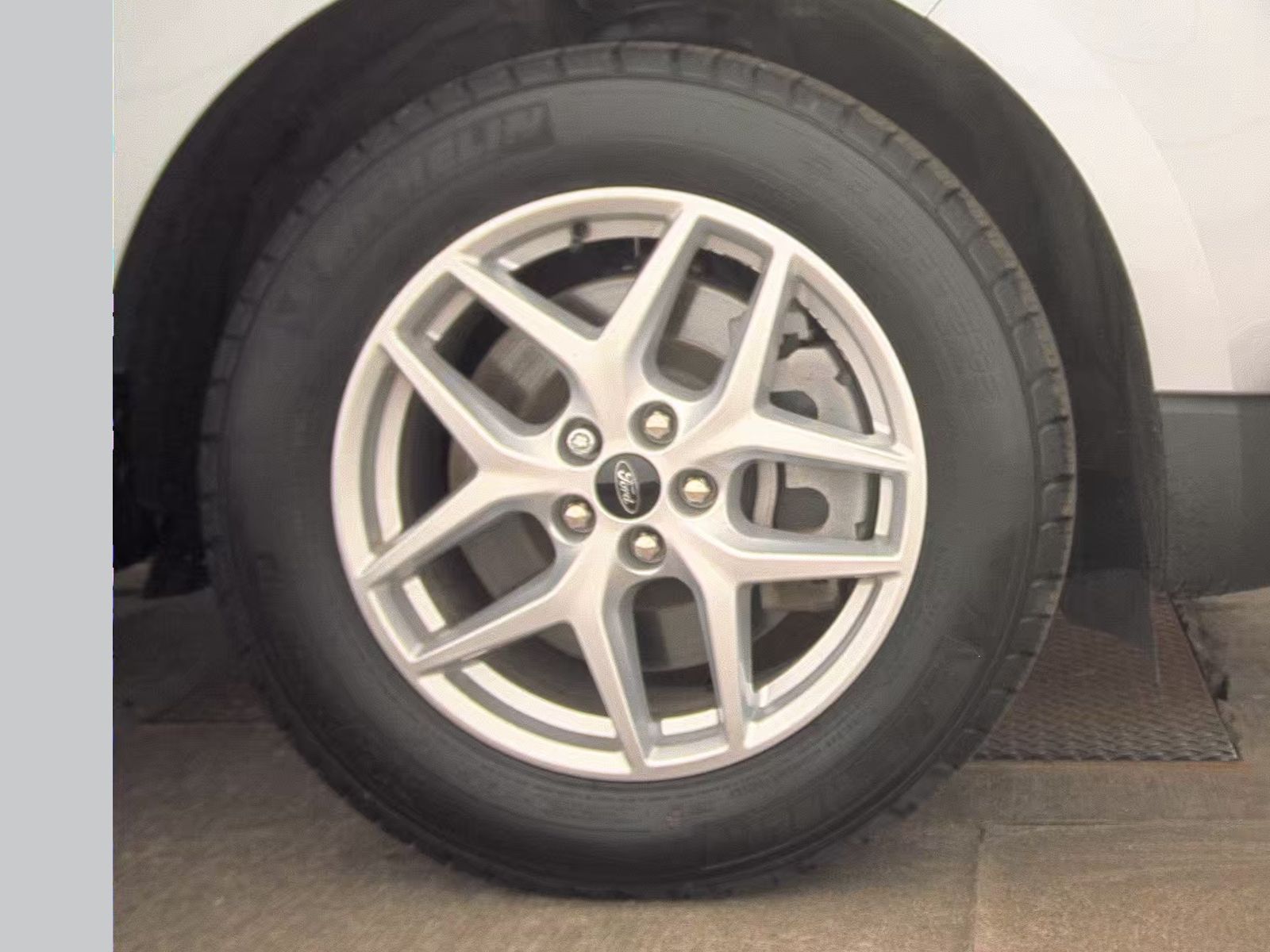 2023 Ford Edge SEL AWD