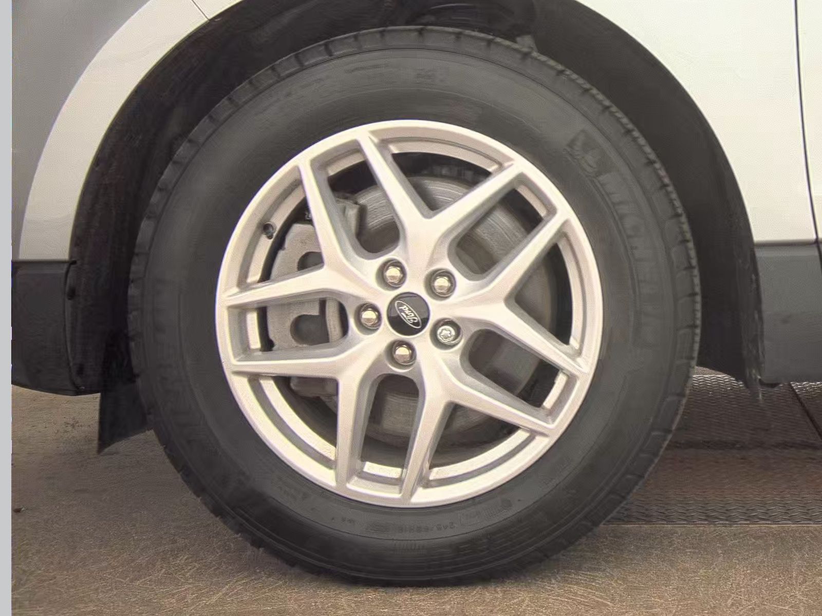 2023 Ford Edge SEL AWD