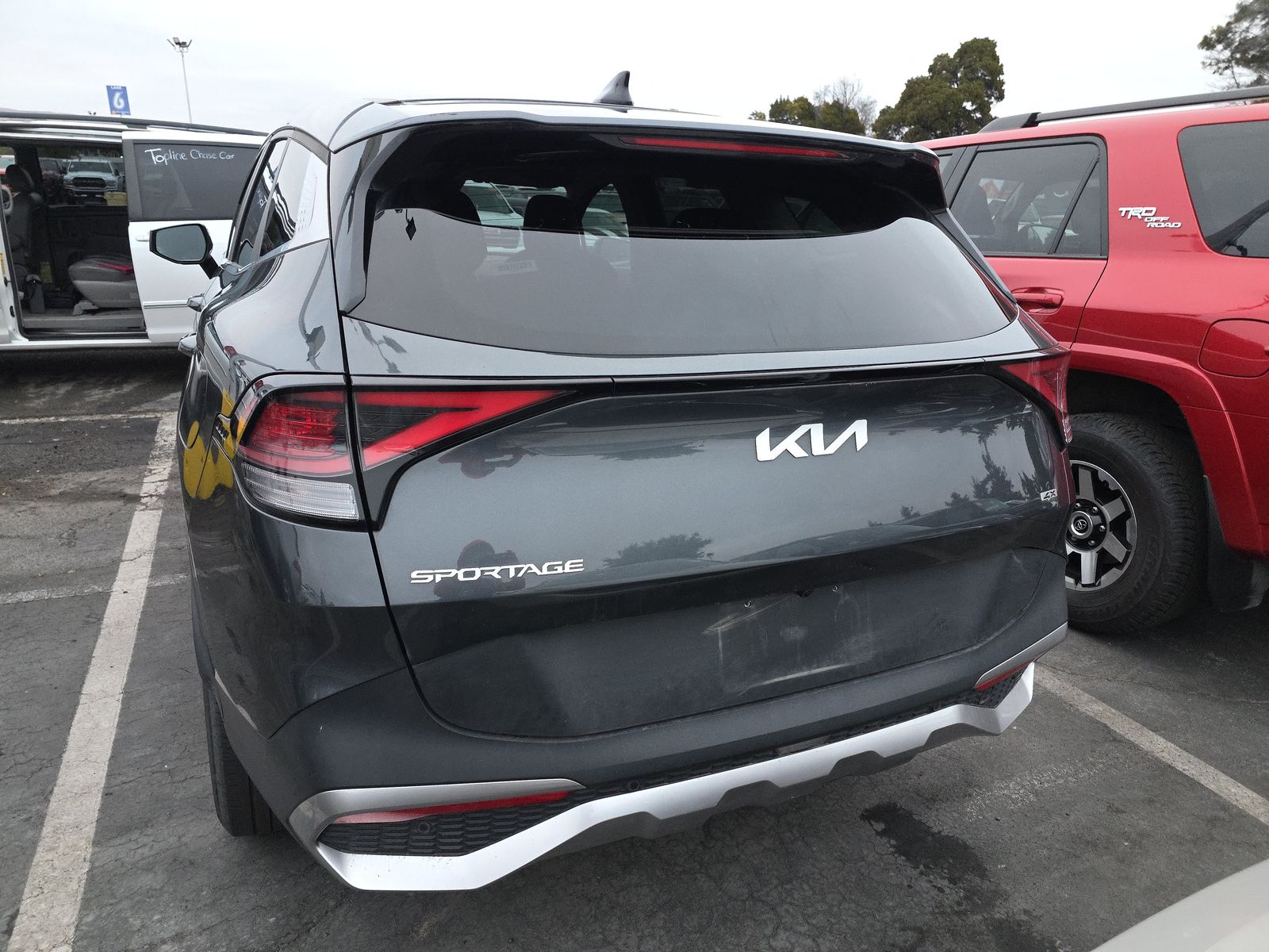 2024 Kia Sportage LX AWD